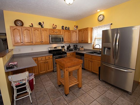 4th image of 54153 Stonebridge Dr