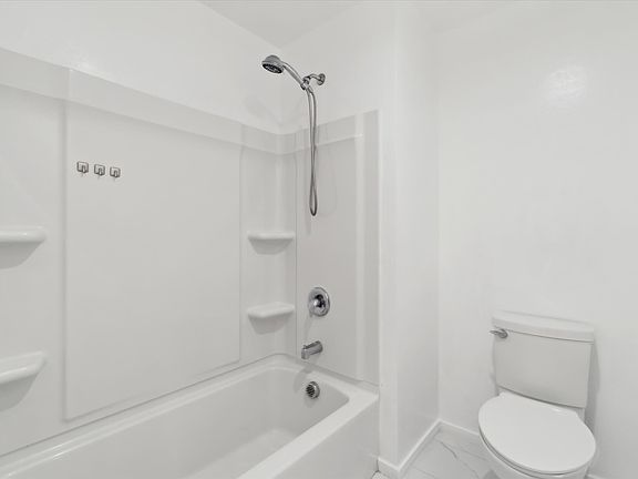 2nd image of 37292 N Yellowstone Dr
