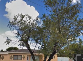 2451 NW 11th St, Miami, FL 33125