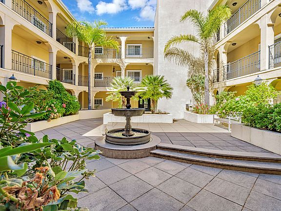 3rd image of 530 El Camino Real APT 209