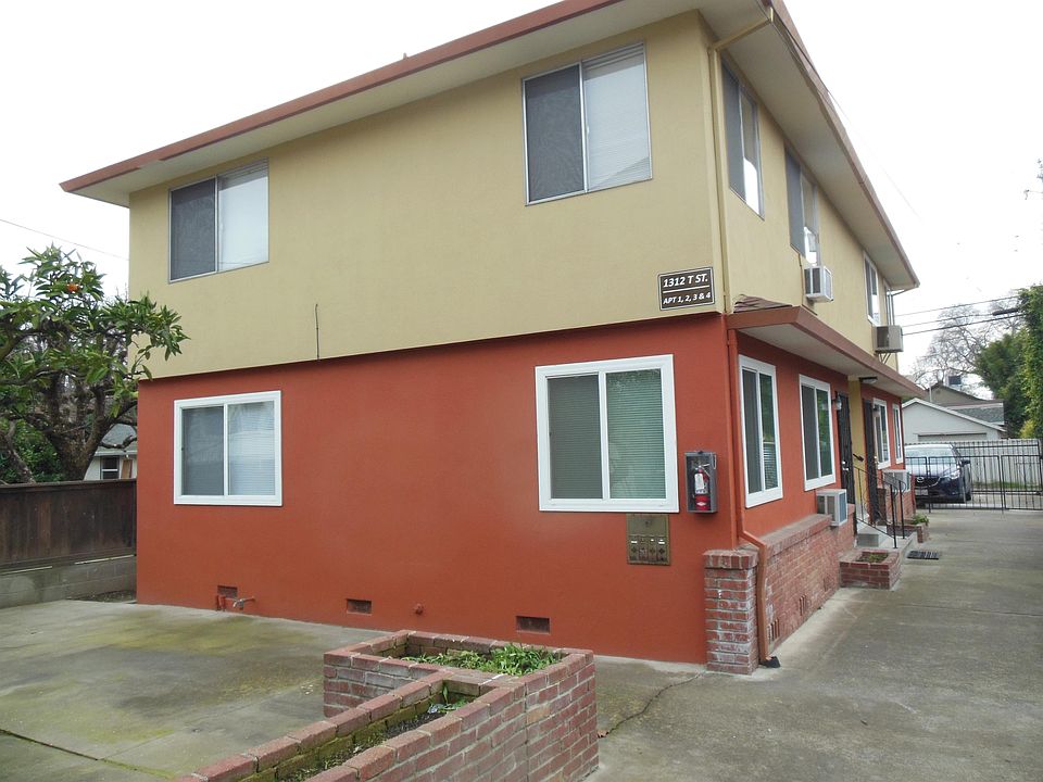 1st image of 1312 T St APT 4