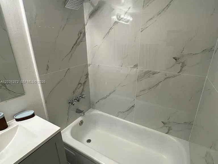 2851 NE 183rd St #1014E — Photo 15