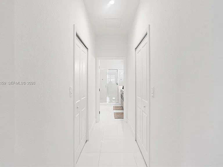 14747 SW 38th Ter — Photo 24