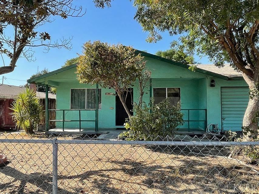 1st image of 1518 Chase Ave