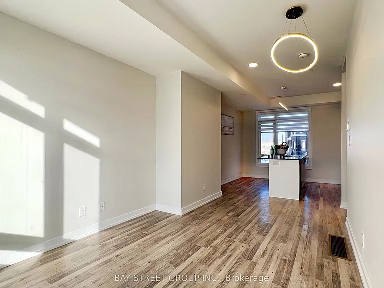370 Red Maple Rd #13 — Photo 11