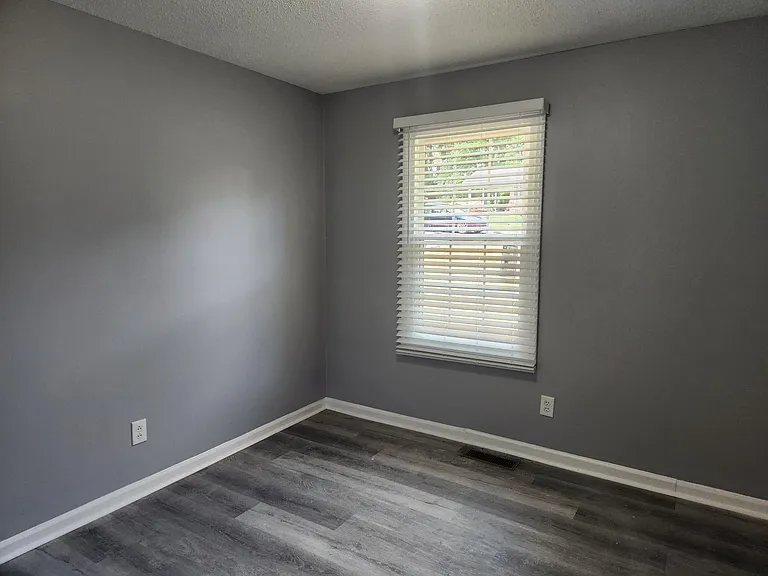 4624 Kings Gate Dr — Photo 7