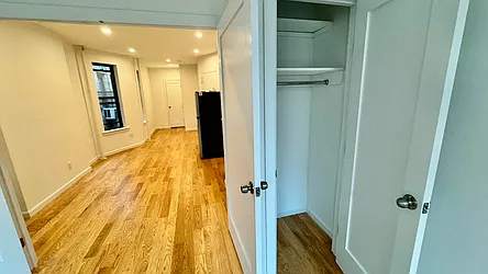 Rented by HOLTON REAL ESTATE INC.