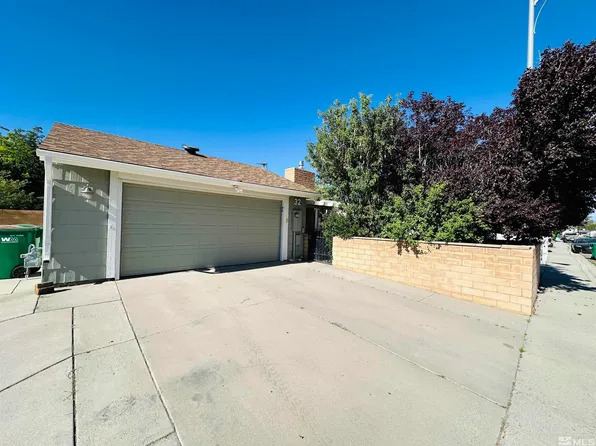32 Castle Way, Carson City, NV 89706