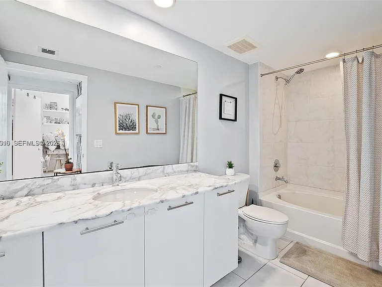 951 Brickell Ave #3207 — Photo 18