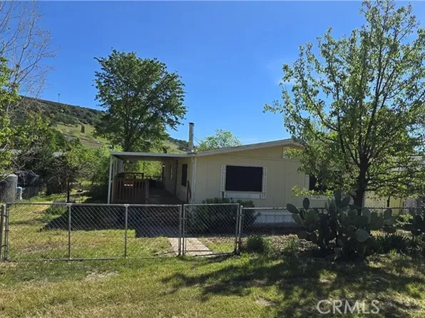 3950 Emile Ave, Clearlake, CA 95422