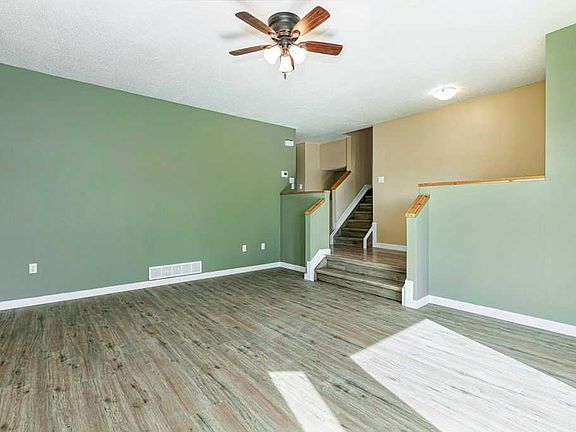 4th image of 14 E Eagle Rd