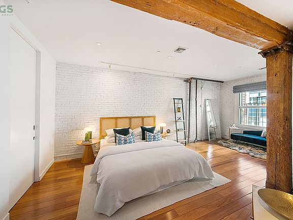 4th image of 210 Spring St #3