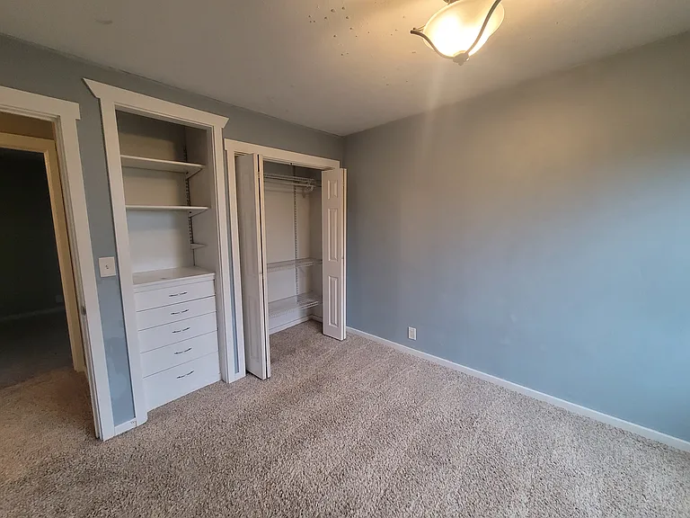 348 W Colorado St — Photo 10