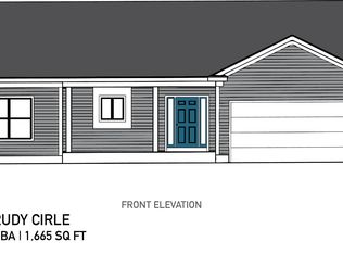 4 Trudy Cir, Old Orchard Beach, ME 04064