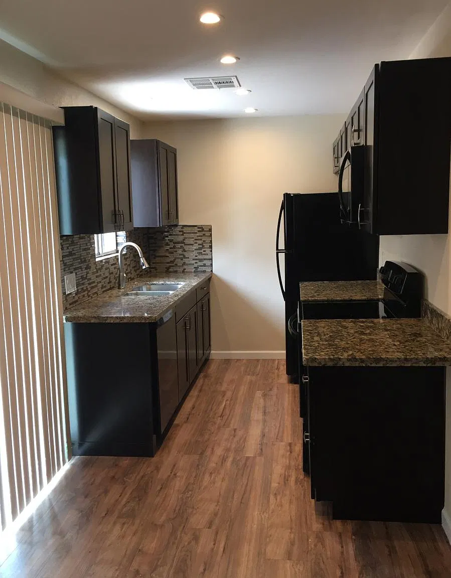 2 bed, 1400 sqft, $1,850 — Photo 1