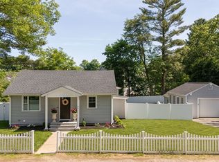 95 Van Kleeck Rd, Millis, MA 02054
