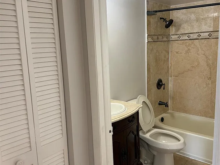 8601 NW 34th Pl #A102 — Photo 13