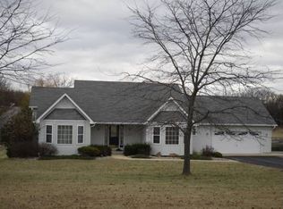 304 Twin Point Ct, Union, MO 63084