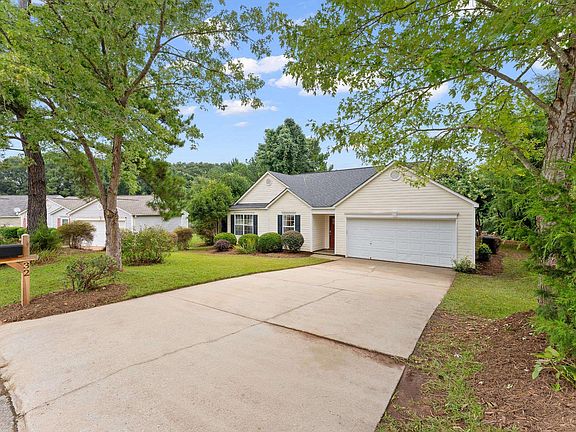 2nd image of 32 Reedy River Way