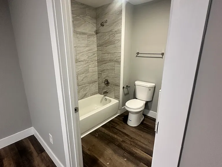 745 N Bingham St — Photo 5
