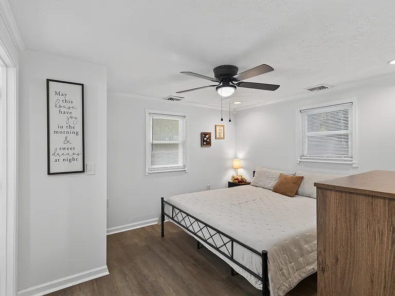 301 Boundary Rd — Photo 20