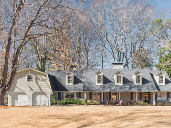 660 Starlight Dr, Atlanta, GA 30342
