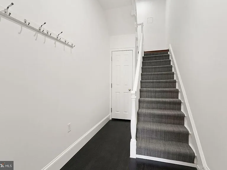 1675 Wisconsin Ave NW — Photo 36