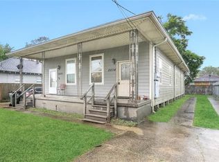 2234 Plaza Dr, Chalmette, LA 70043