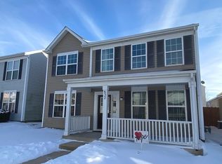 632 Four Seasons Blvd, Aurora, IL 60504