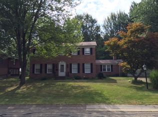 7310 Carmen Dr NW, North Canton, OH 44720