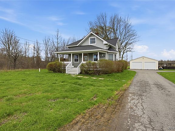 4th image of 1934 Balmer Rd