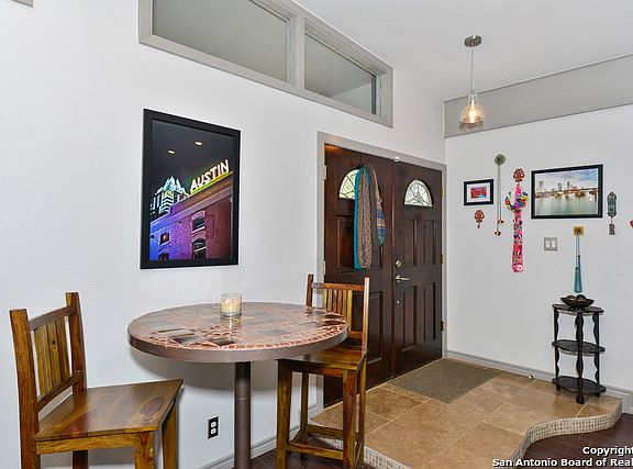 4th image of 109 Bluet Ln
