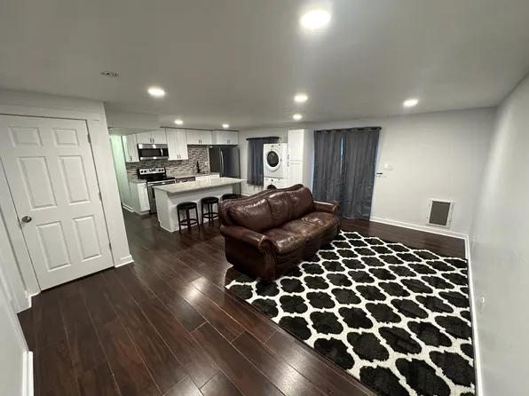 7898 N Oakwood Dr #1, Eagle Mountain, UT 84005
