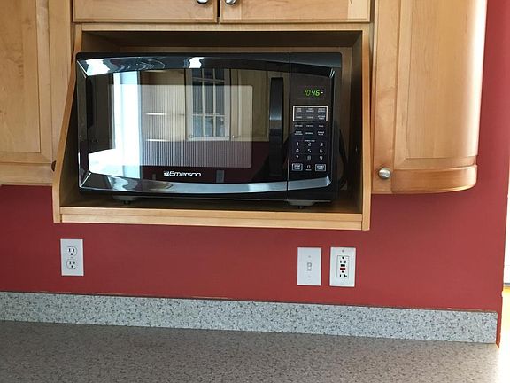 Microwave and lots of cabinet space