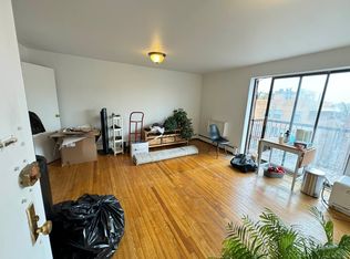 32-71 31st St APT 4R, Astoria, NY 11106