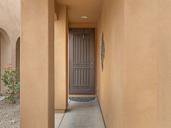 3rd image of 1689 W SATINWOOD Drive