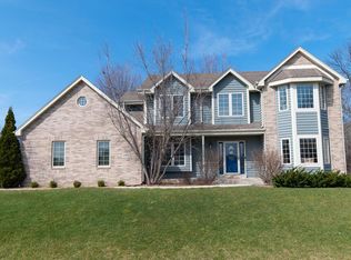 10932 W Heritage Dr, Milwaukee, WI 53224