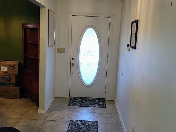 2nd image of 805 Magnolia Bayou Blvd