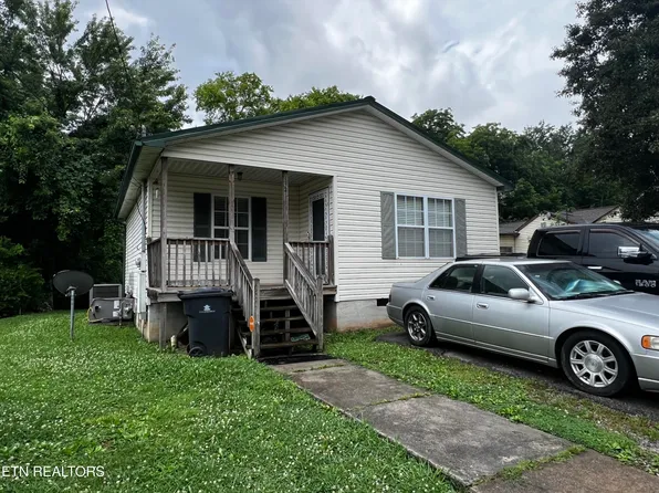 3321 Thomas St, Knoxville, TN 37921