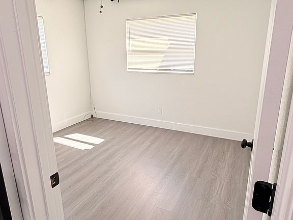 entrance to 2nd room