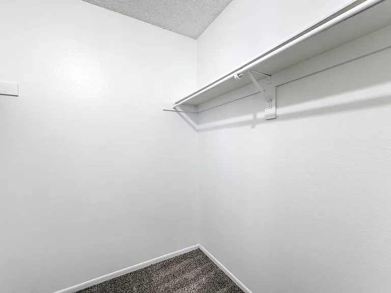 6647 W Tropicana Ave #102 — Photo 9