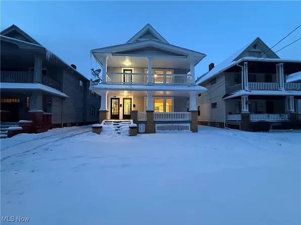 10318 Almira Ave, Cleveland, OH 44111