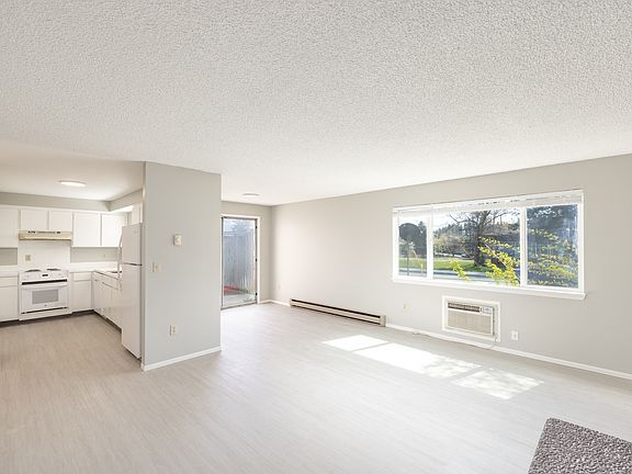 3rd image of 2339 E 29th Ave #2339