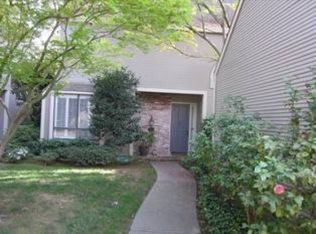 443 Wyndgate Rd, Sacramento, CA 95864