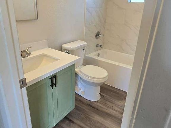 5th image of 1400 W 12th St