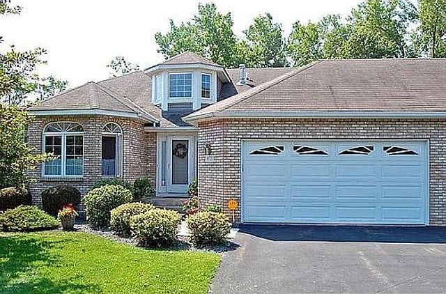 1st image of 4173 Thornhill Ln
