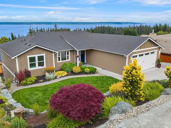 1037 Lightning Way, Camano Island, WA 98282