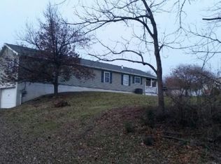 125 Arboretum Rd, Bernville, PA 19506