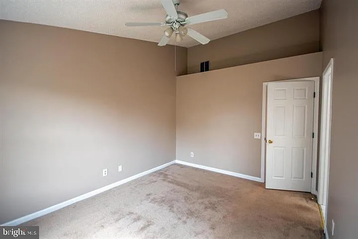 20978 Tobacco Sq — Photo 23