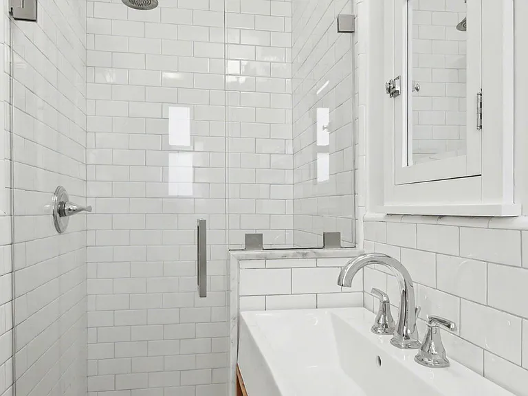 6609 Leland Way — Photo 9